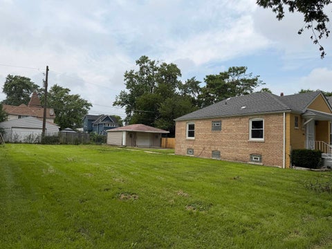 Tiny photo for 10122 S WALLACE Street, Chicago, IL 60628 (MLS # 12719095)