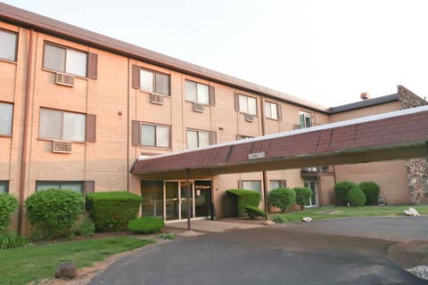 Tiny photo for 725 W Dempster Street #308, Des Plaines, IL 60016 (MLS # 12657714)