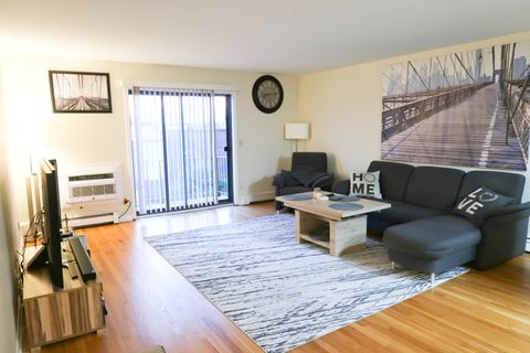 Tiny photo for 725 W Dempster Street #308, Des Plaines, IL 60016 (MLS # 12657714)