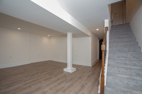 Tiny photo for 6642 S Drexel Avenue, Chicago, IL 60637 (MLS # 12746791)