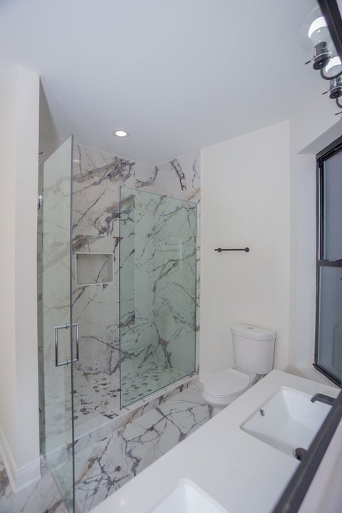 Tiny photo for 6642 S Drexel Avenue, Chicago, IL 60637 (MLS # 12746791)