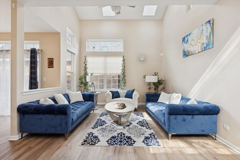 Tiny photo for 1618 Astor Avenue, Oakbrook Terrace, IL 60181 (MLS # 12585587)