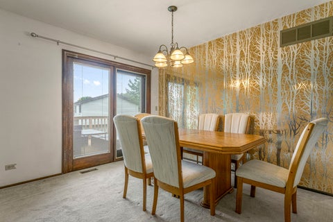 Tiny photo for 119 Garland Court, Glendale Heights, IL 60139 (MLS # 12760526)