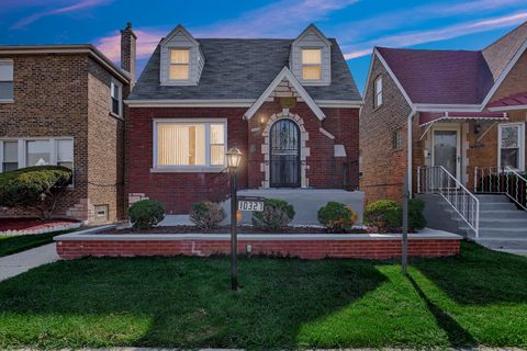 Tiny photo for 10327 S Calumet Avenue, Chicago, IL 60628 (MLS # 12439009)