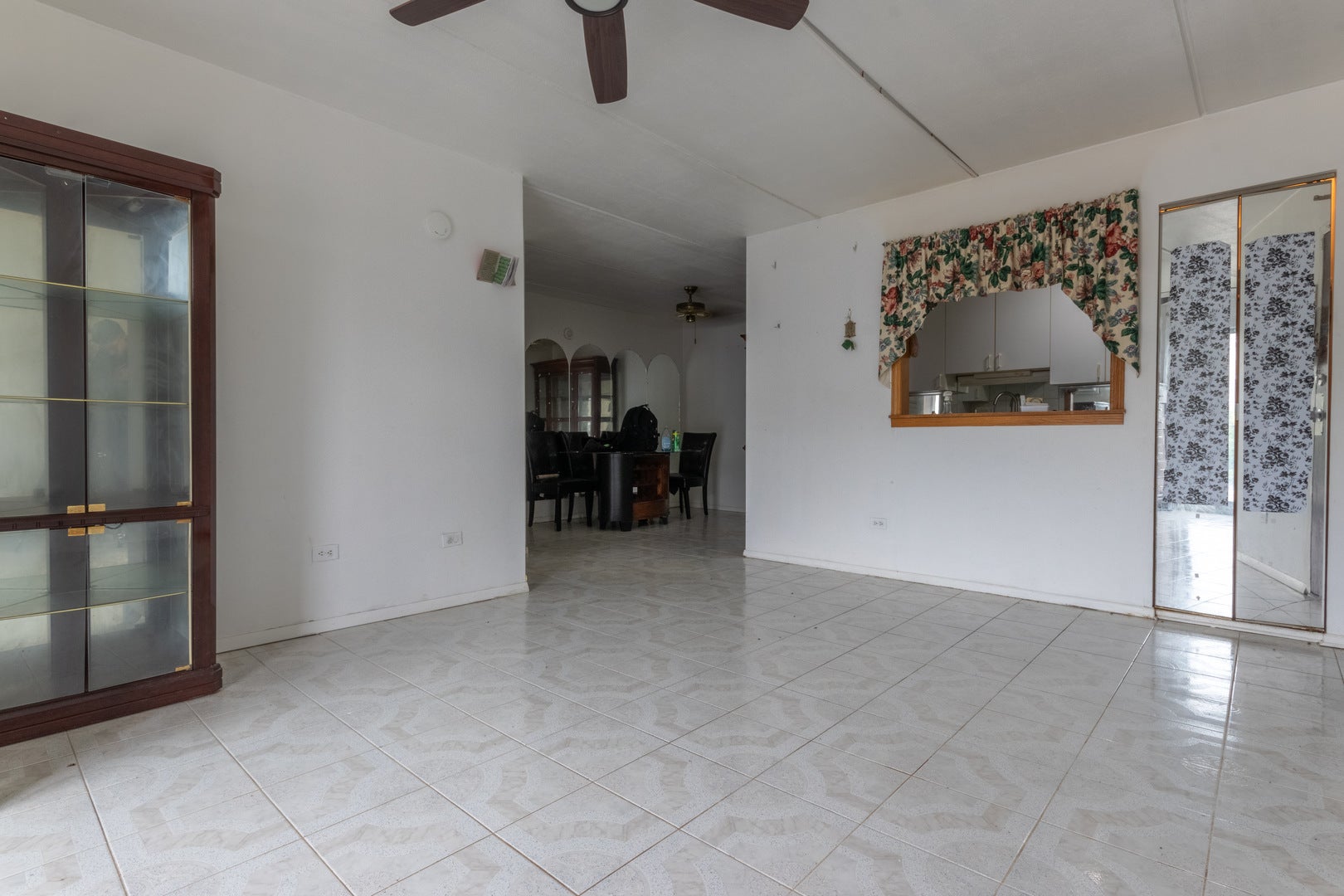 212 Shorewood Drive 1B