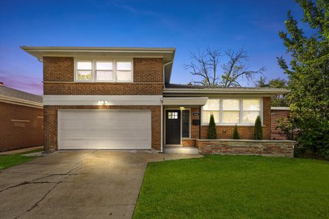 Tiny photo for 9426 S Lowe Avenue, Chicago, IL 60620 (MLS # 12487631)