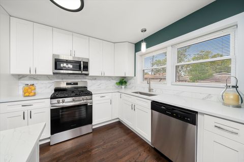 Tiny photo for 9426 S Lowe Avenue, Chicago, IL 60620 (MLS # 12487631)