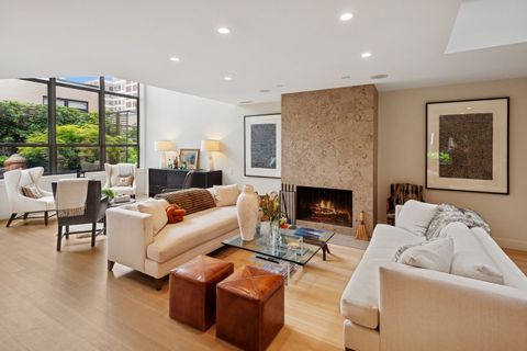 Tiny photo for 1000 N State Street #14, Chicago, IL 60610 (MLS # 12466140)