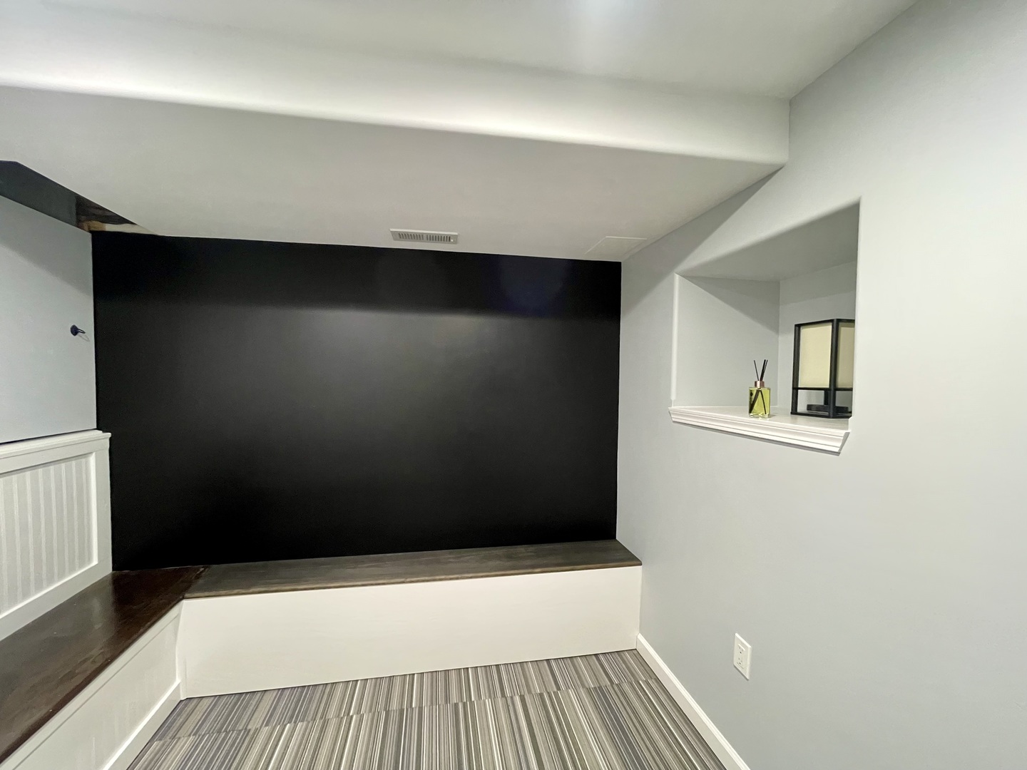 Chicago, Illinois 60647, United States, 3 Bedrooms Bedrooms, ,2 BathroomsBathrooms,Residential,Active,227065