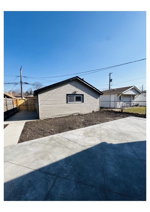 Tiny photo for 5519 S Nashville Avenue, Chicago, IL 60638 (MLS # 12570225)