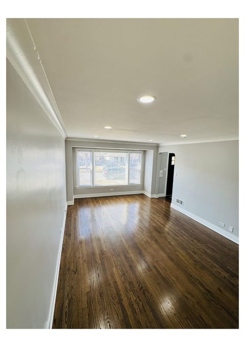 Tiny photo for 5519 S Nashville Avenue, Chicago, IL 60638 (MLS # 12570225)