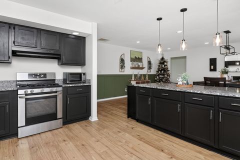 Tiny photo for 39 Cayman Drive, Montgomery, IL 60538 (MLS # 12529054)