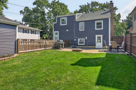 Tiny photo for 4608 Pershing Avenue, Downers Grove, IL 60515 (MLS # 12750194)