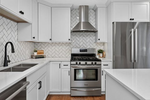 Tiny photo for 4608 Pershing Avenue, Downers Grove, IL 60515 (MLS # 12750194)