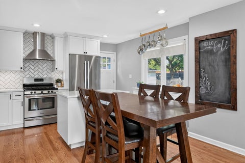 Tiny photo for 4608 Pershing Avenue, Downers Grove, IL 60515 (MLS # 12750194)