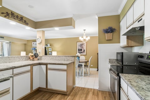 Tiny photo for 1405 E Central Road #218C, Arlington Heights, IL 60005 (MLS # 12675927)