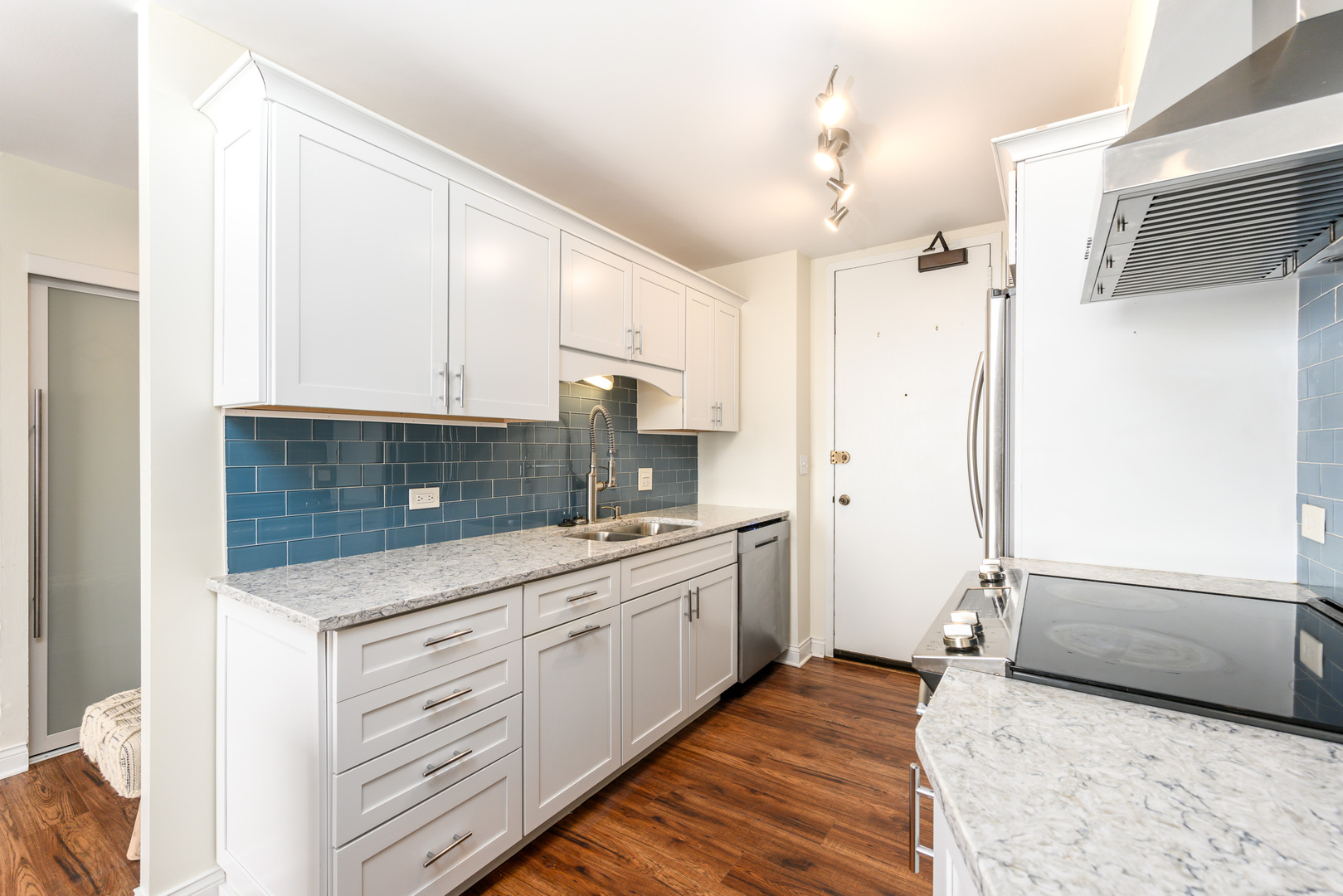 5855 N Sheridan Road 24J
