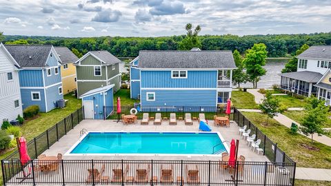 Tiny photo for 208 Leeward Way, Ottawa, IL 61350 (MLS # 12434971)