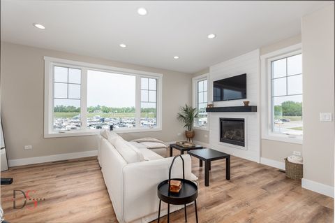 Tiny photo for 208 Leeward Way, Ottawa, IL 61350 (MLS # 12434971)