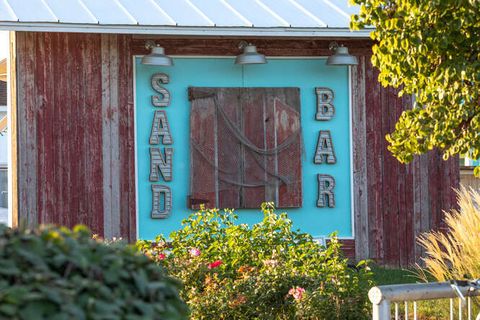 Tiny photo for 208 Leeward Way, Ottawa, IL 61350 (MLS # 12434971)