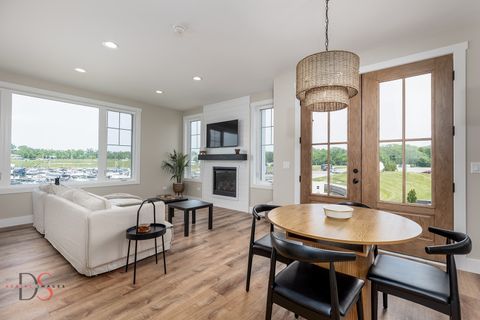 Tiny photo for 208 Leeward Way, Ottawa, IL 61350 (MLS # 12434971)