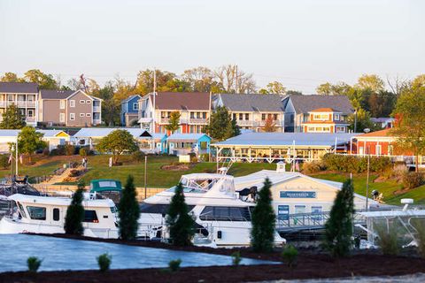 Tiny photo for 208 Leeward Way, Ottawa, IL 61350 (MLS # 12434971)