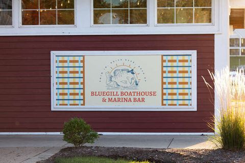 Tiny photo for 208 Leeward Way, Ottawa, IL 61350 (MLS # 12434971)