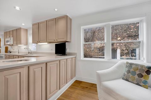 Tiny photo for 314 W Menomonee Street, Chicago, IL 60614 (MLS # 12419313)