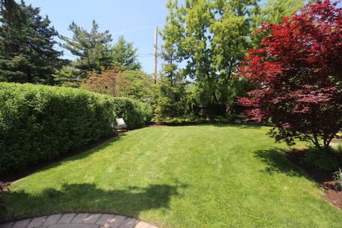 Tiny photo for 256 Blackhawk Road, Riverside, IL 60546 (MLS # 12543397)