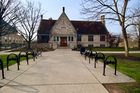 Tiny photo for 256 Blackhawk Road, Riverside, IL 60546 (MLS # 12543397)