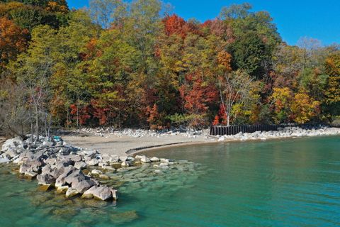 Tiny photo for 111 Mayflower Road, Lake Forest, IL 60045 (MLS # 12406145)