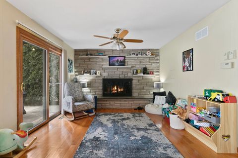 Tiny photo for 9212 S Komensky Avenue, Oak Lawn, IL 60453 (MLS # 12556315)