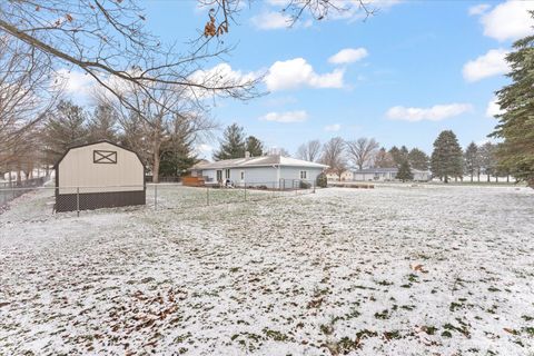 Tiny photo for 617 W 4th Street, Homer, IL 61849 (MLS # 12591917)