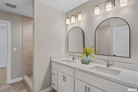 Tiny photo for 1809 E 6TH Street, Coal Valley, IL 61240 (MLS # QC4268847)