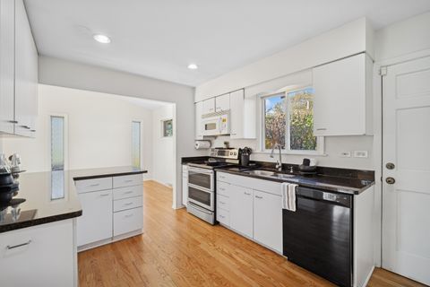 Tiny photo for 1037 Heatherfield Lane, Glenview, IL 60025 (MLS # 12512011)