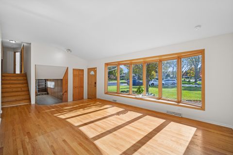 Tiny photo for 1037 Heatherfield Lane, Glenview, IL 60025 (MLS # 12512011)