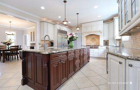 Tiny photo for 1 SANDPIPER Lane, Hawthorn Woods, IL 60047 (MLS # 12447095)