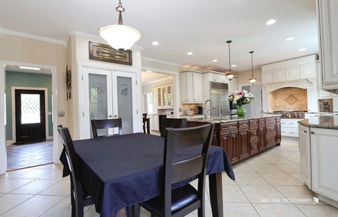 Tiny photo for 1 SANDPIPER Lane, Hawthorn Woods, IL 60047 (MLS # 12447095)