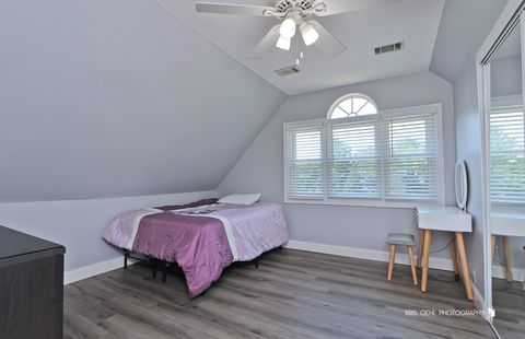 Tiny photo for 1 SANDPIPER Lane, Hawthorn Woods, IL 60047 (MLS # 12447095)