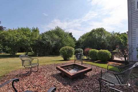 Tiny photo for 1 SANDPIPER Lane, Hawthorn Woods, IL 60047 (MLS # 12447095)