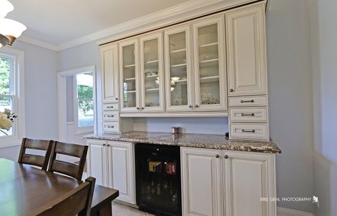 Tiny photo for 1 SANDPIPER Lane, Hawthorn Woods, IL 60047 (MLS # 12447095)