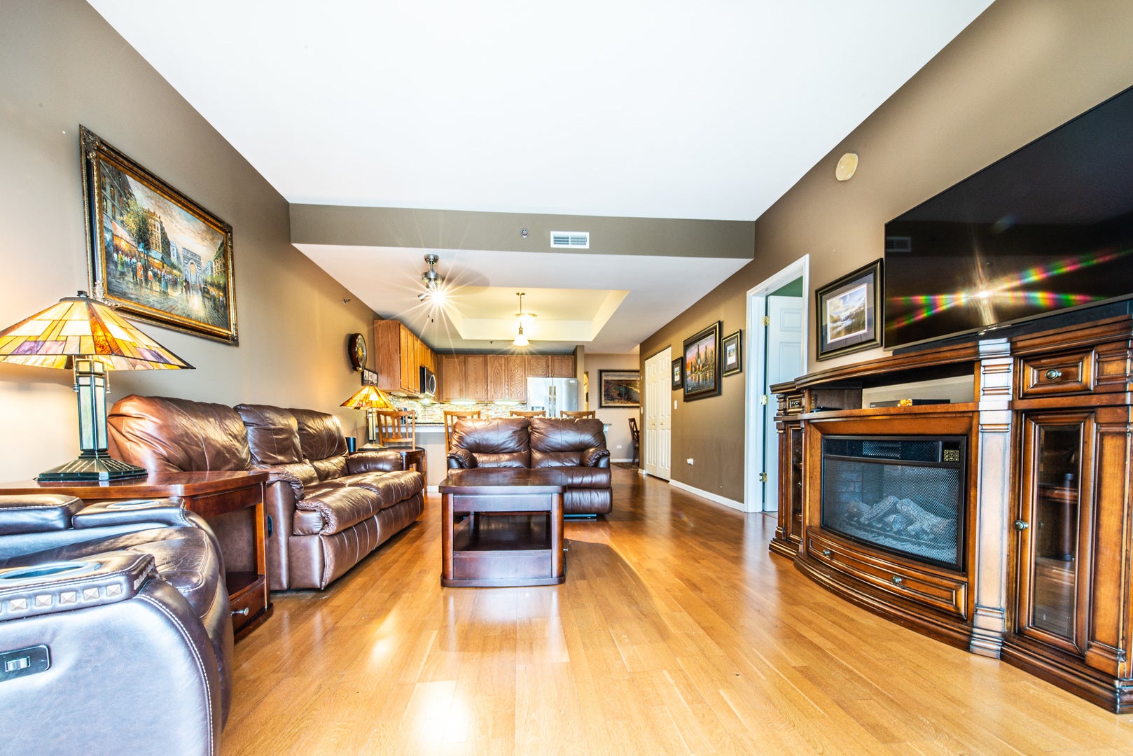 6400 N Northwest Highway 203