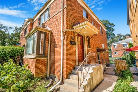 Tiny photo for 8129 Lake Street, River Forest, IL 60305 (MLS # 12452927)