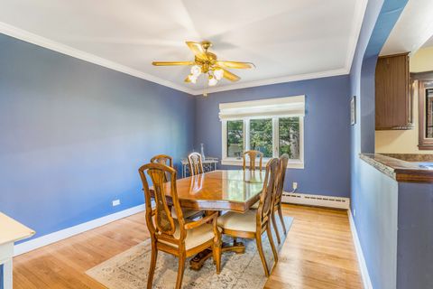 Tiny photo for 8129 Lake Street, River Forest, IL 60305 (MLS # 12452927)