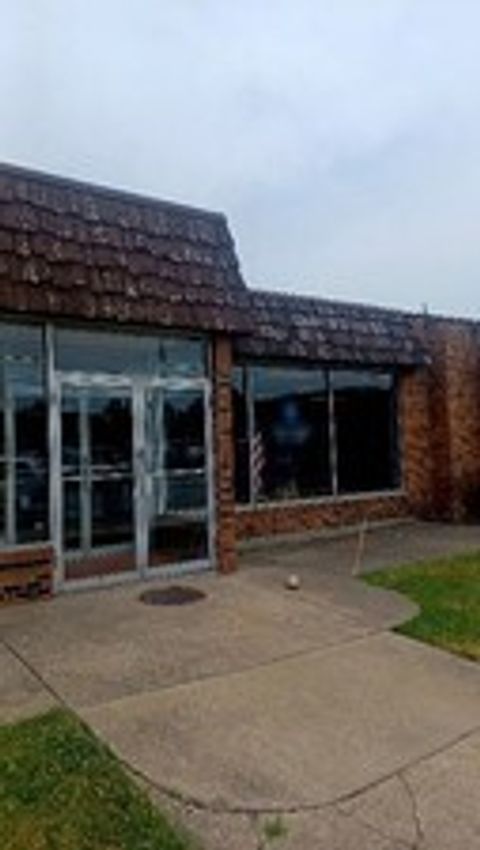 Tiny photo for 7833 Ogden Avenue, Lyons, IL 60534 (MLS # 12539582)