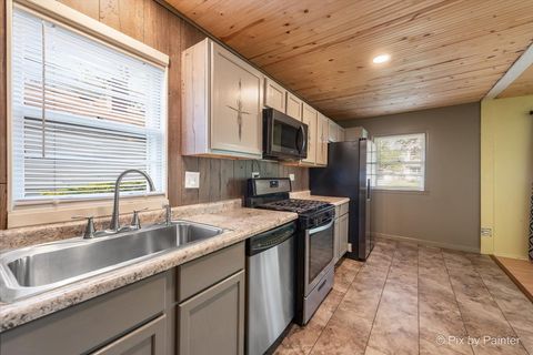 Tiny photo for 636 S Norbury Avenue, Lombard, IL 60148 (MLS # 12628768)