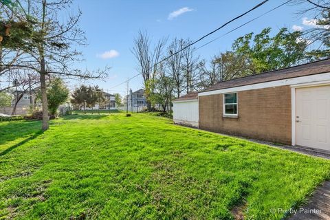 Tiny photo for 636 S Norbury Avenue, Lombard, IL 60148 (MLS # 12628768)