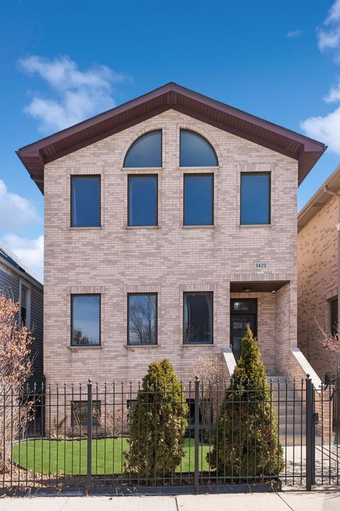 3423 N Kedzie Avenue Chicago IL 60618