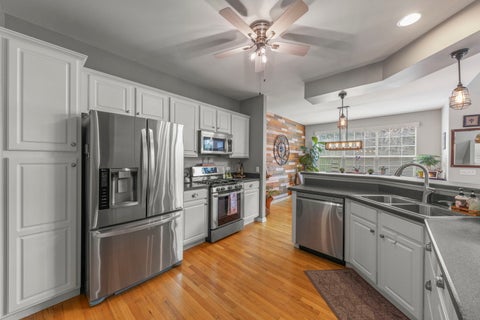 Tiny photo for 186 River Mist Drive, Oswego, IL 60543 (MLS # 12599739)