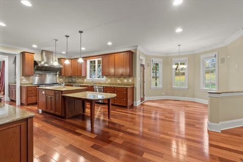 Tiny photo for 130 Fuller Road, Hinsdale, IL 60521 (MLS # 12524749)